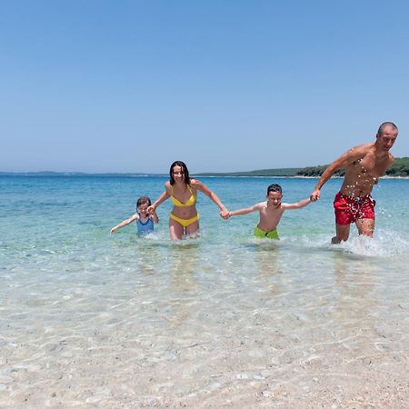 Lanterna Resort Tar-Vabriga 外观 照片