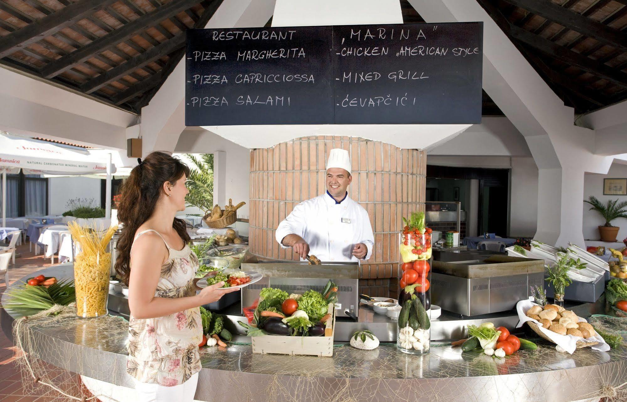 Lanterna Resort Tar-Vabriga 外观 照片